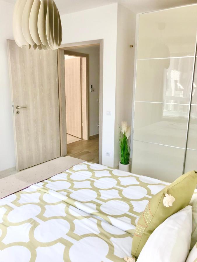Elizabeth Garden Premium Apartment Kecskemét Exterior foto
